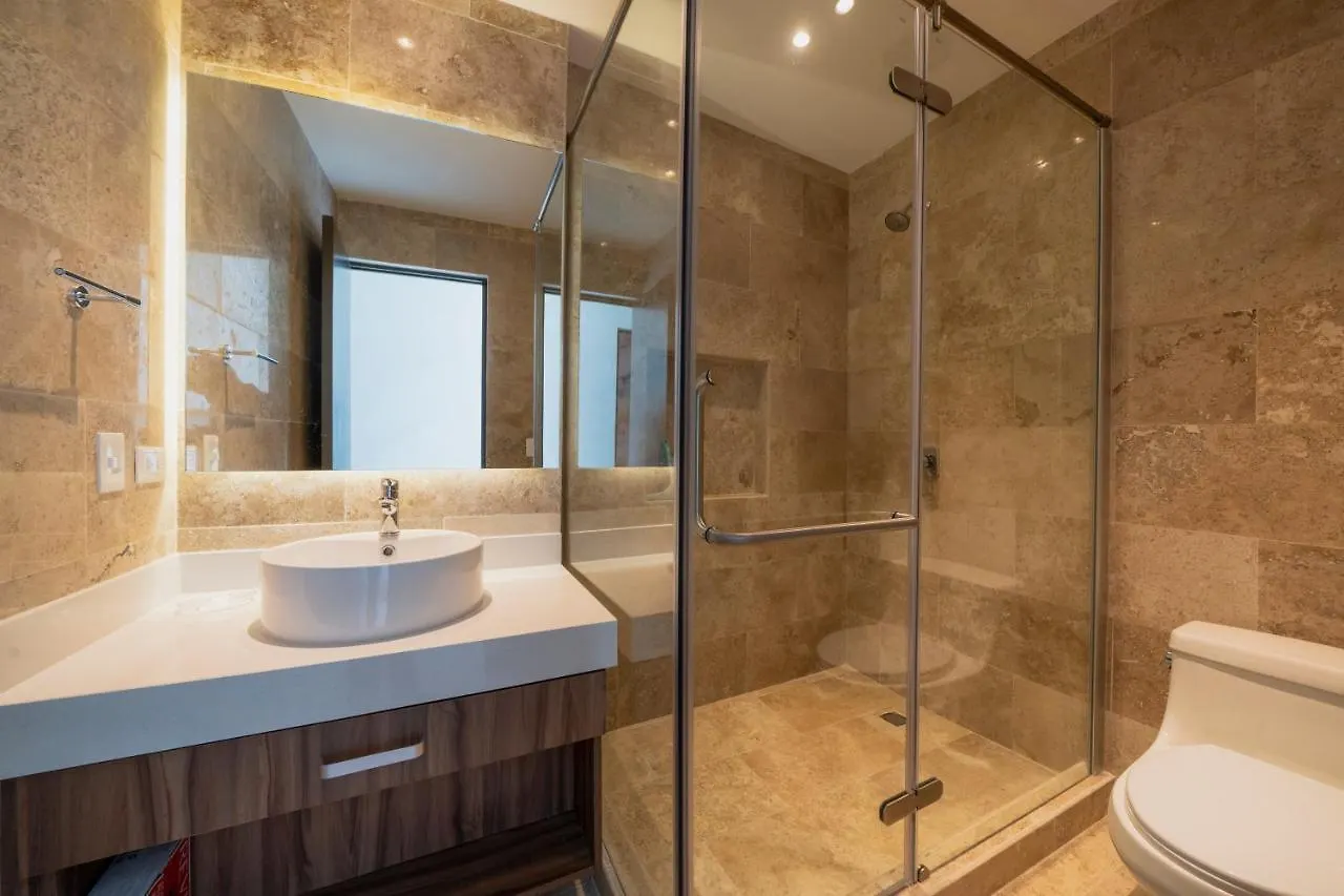 Ph Caroline 602 - Only 2 Blocks To The Beach - At Bahay Condos Playa del Carmen 0*,