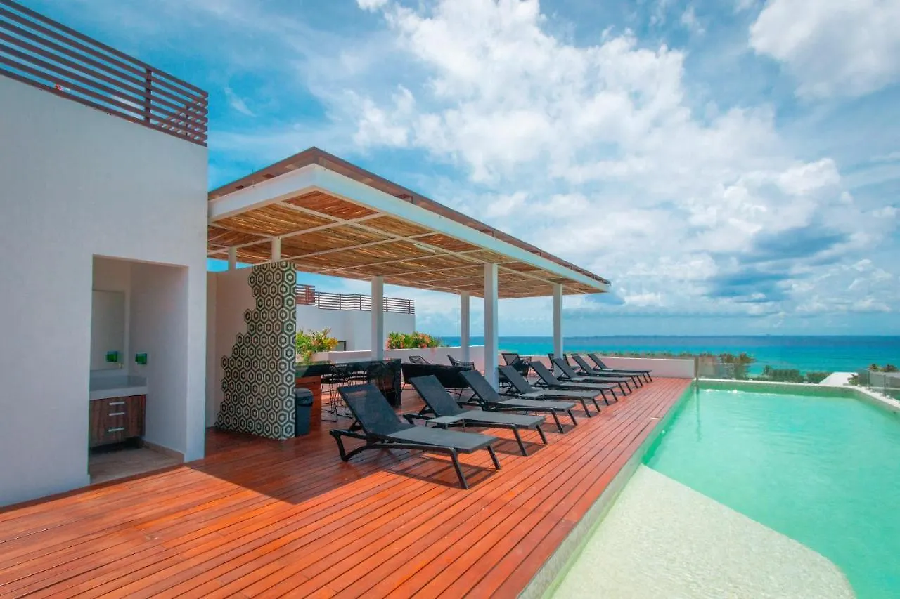 Ph Caroline 602 - Only 2 Blocks To The Beach - At Bahay Condos Playa del Carmen