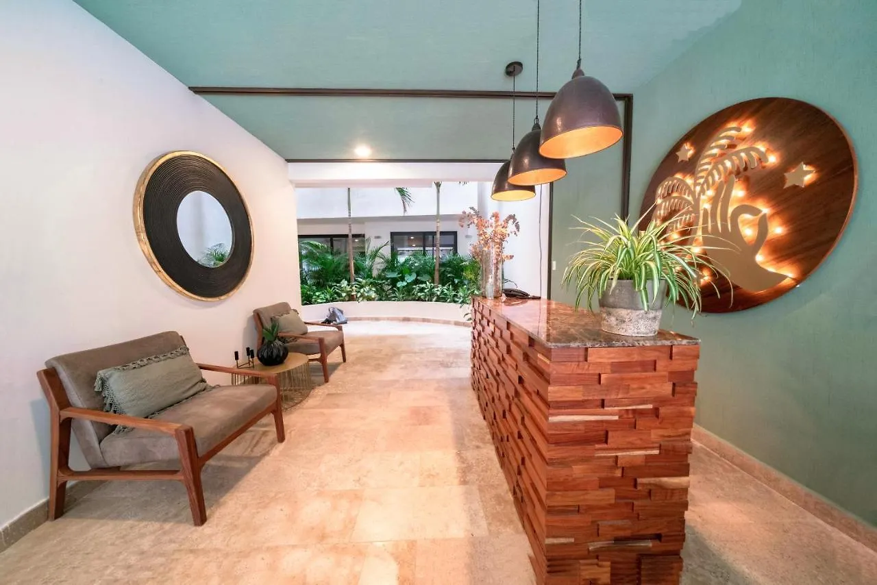 Ph Caroline 602 - Only 2 Blocks To The Beach - At Bahay Condos Playa del Carmen Apartmán